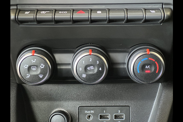 Renault Clio 1.0 TCe 100 pk AUT | Navi Carplay | 15" | Airco | PDC | Cruise control | Stoelverwarming | Keurig nette Clio Automaat!