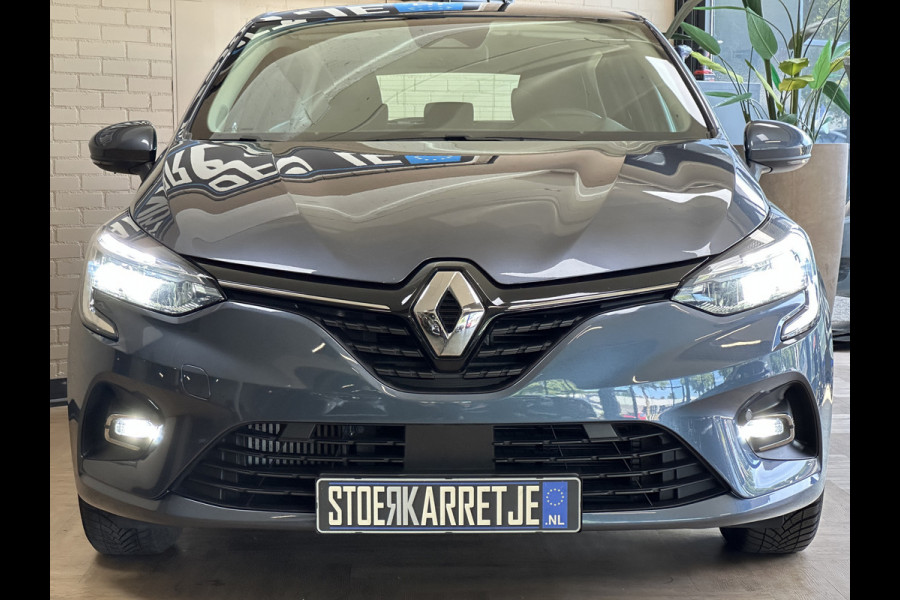 Renault Clio 1.0 TCe 100 pk AUT | Navi Carplay | 15" | Airco | PDC | Cruise control | Stoelverwarming | Keurig nette Clio Automaat!