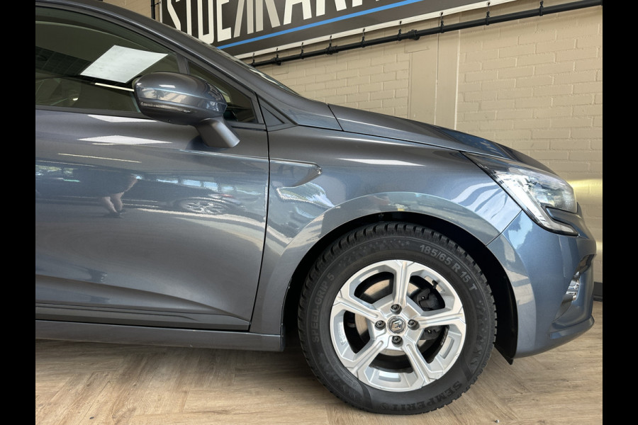 Renault Clio 1.0 TCe 100 pk AUT | Navi Carplay | 15" | Airco | PDC | Cruise control | Stoelverwarming | Keurig nette Clio Automaat!