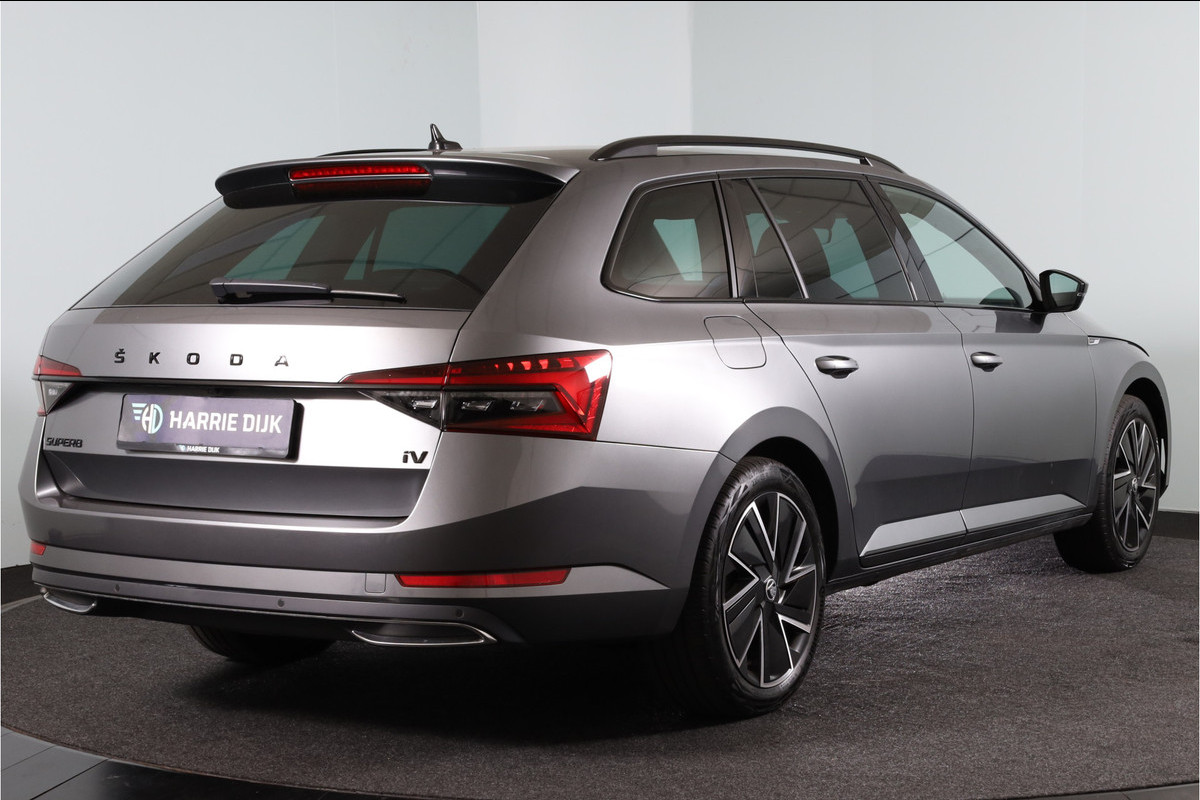 Škoda Superb Combi 1.4 TSI iV Sportline Business | Dig. Cockpit | Cruise | Stoel-+Stuurverw. PDC | Camera | App. Connect | ECC | Elek. Klep | LM 18" | 1944 Škoda Superb Combi 1.4 TSI iV Sportline Business | Dig. Cockpit | Cruise | Stoel-+Stuurverw. PDC | Camera | App. Connect | ECC | Elek. Klep | LM 18" | 1944