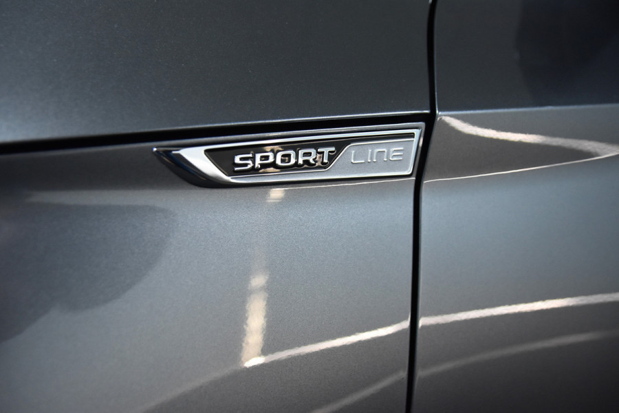 Škoda Superb Combi 1.4 TSI iV Sportline Business | Dig. Cockpit | Cruise | Stoel-+Stuurverw. PDC | Camera | App. Connect | ECC | Elek. Klep | LM 18" | 1944