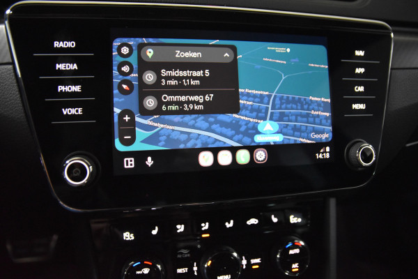 Škoda Superb Combi 1.4 TSI iV Sportline Business | Dig. Cockpit | Cruise | Stoel-+Stuurverw. PDC | Camera | App. Connect | ECC | Elek. Klep | LM 18" | 1944