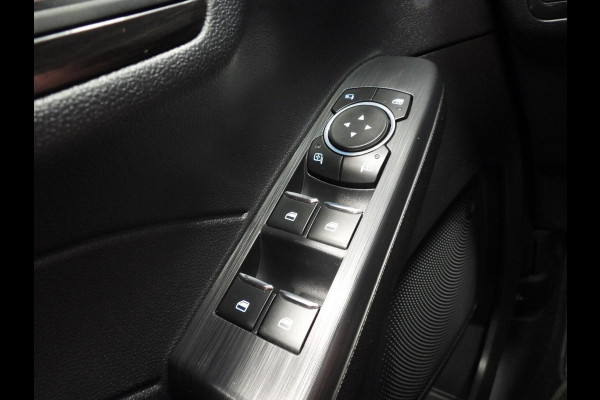 Ford Kuga 2.5 PHEV Plug-In Vignale NAVI/LEER/LED/B&O/HEAD-UP/18"LMV!