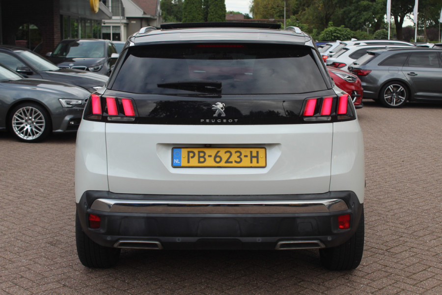 Peugeot 3008 1.2 PureTech GT Line / Panoramadak / Camera / Half leder / 19'' / Navigatie / Elektr. achterklep / Getint glas / Cruise Control