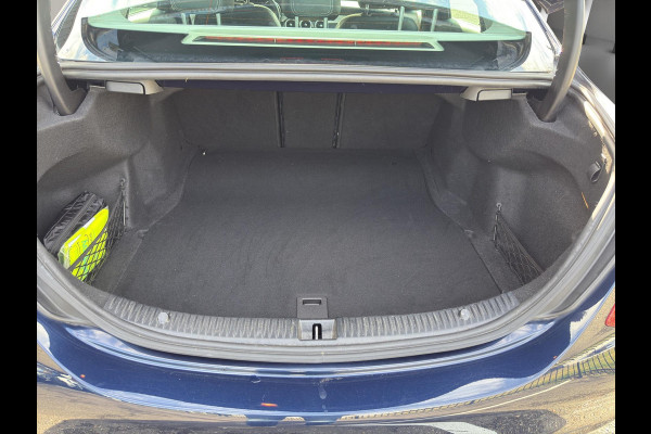Mercedes-Benz C-Klasse C 180 Business Solution Auto | Navigatie | Half Leder | Bluetooth | Nette auto !