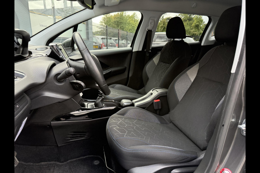 Peugeot 2008 1.2 PureTech Signature 1e Eigenaar,Dealer Onderhouden,Navi,Airco,Cruise,110pk,6 Bak,Lm velgen,Weinig km,N.A.P,Pdc,Nieuwe Apk bij Aflevering