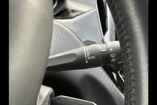 Peugeot 2008 1.2 PureTech Signature 1e Eigenaar,Dealer Onderhouden,Navi,Airco,Cruise,110pk,6 Bak,Lm velgen,Weinig km,N.A.P,Pdc,Nieuwe Apk bij Aflevering