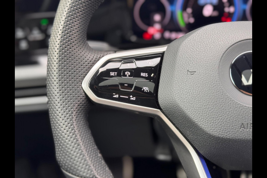 Volkswagen Golf 1.4 eHybrid GTE Pano/Matrix/Blindspot