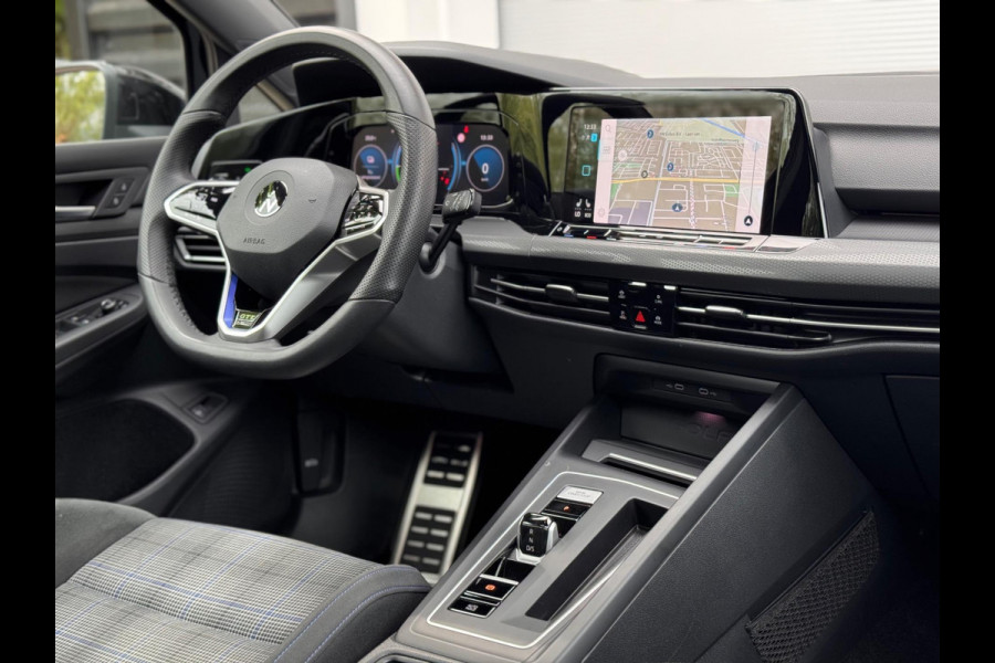 Volkswagen Golf 1.4 eHybrid GTE Pano/Matrix/Blindspot
