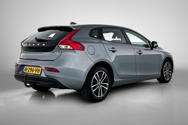 Volvo V40 1.5 T2 Polar+ Automaat (NAVIGATIE, TREKHAAK AFNEEMBAAR, STOELVERWARMING, CLIMA, PDC, LED, GOED ONDERHOUDEN)