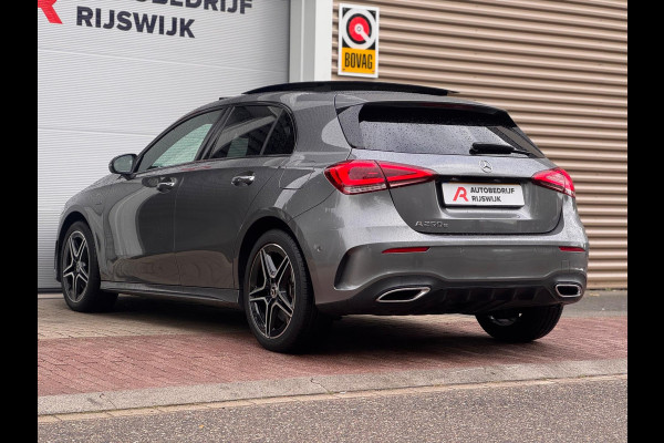 Mercedes-Benz A-Klasse 250 e AMG Pano/Memory/Camera/Sfeer