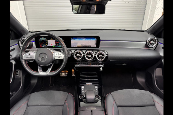 Mercedes-Benz A-Klasse 250 e AMG Pano/Memory/Camera/Sfeer