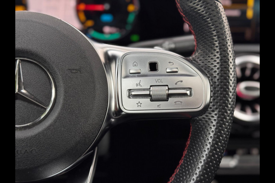 Mercedes-Benz A-Klasse 250 e AMG Pano/Memory/Camera/Sfeer