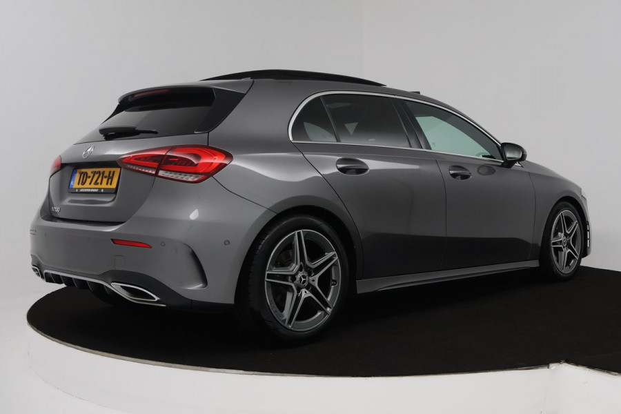Mercedes-Benz A-Klasse 200 Business Solution AMG (PANORAMADAK, STOELVERWARMING, ACHTERUITRIJCAMERA, NAVIGATIE, AUTOMAAT)