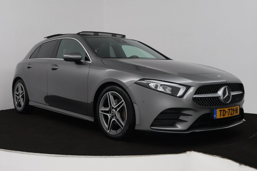 Mercedes-Benz A-Klasse 200 Business Solution AMG (PANORAMADAK, STOELVERWARMING, ACHTERUITRIJCAMERA, NAVIGATIE, AUTOMAAT)