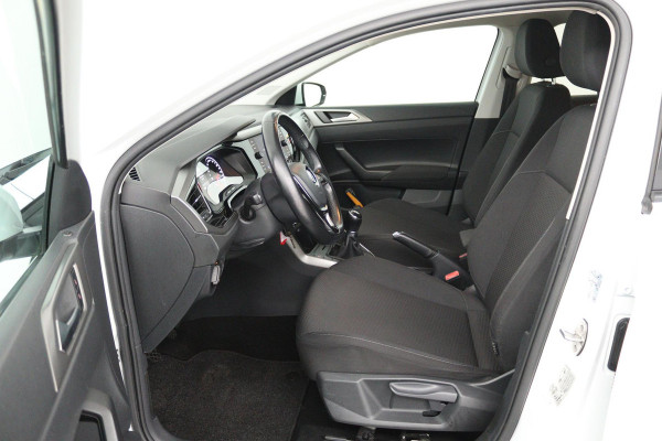 Volkswagen Polo 1.0 TSI Comfortline (CRUISE CONTROL ADAPTIEF, ACHTERUITRIJCAMERA, CARPLAY NAVIGATIE)
