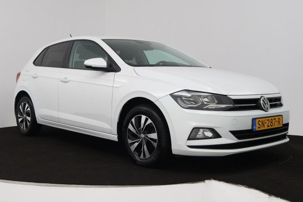 Volkswagen Polo 1.0 TSI Comfortline (CRUISE CONTROL ADAPTIEF, ACHTERUITRIJCAMERA, CARPLAY NAVIGATIE)