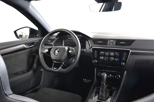 Škoda Superb Combi 1.4 TSI iV Sportline Business | Dig. Cockpit | Cruise | Stoel-+Stuurverw. PDC | Camera | App. Connect | ECC | Elek. Klep | LM 18" | 1944
