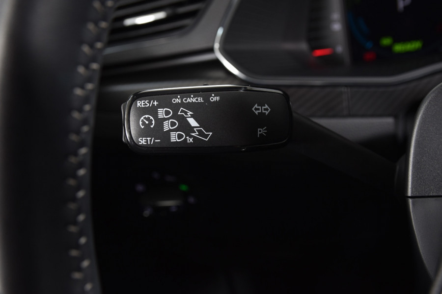 Škoda Superb Combi 1.4 TSI iV Sportline Business | Dig. Cockpit | Cruise | Stoel-+Stuurverw. PDC | Camera | App. Connect | ECC | Elek. Klep | LM 18" | 1944