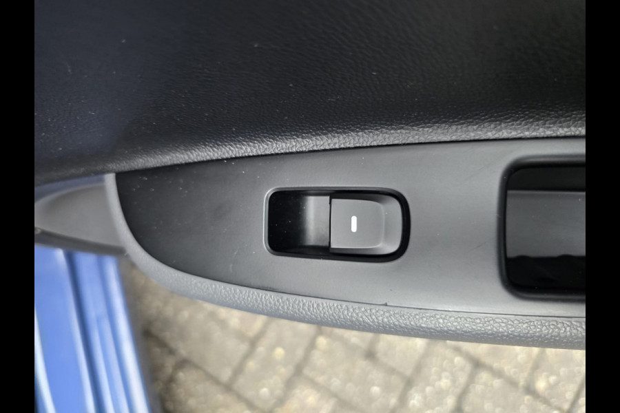 Hyundai i10 1.0i Private Lease Edition | 1E EIGENAAR | 12MND GARANTIE | AIRCO | CRUISE|