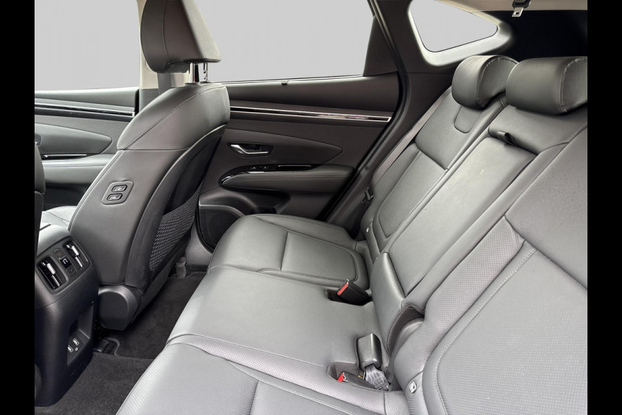 Hyundai Tucson 1.6 T-GDI PHEV Premium 4WD | volleder | zwart dak | trekhaak