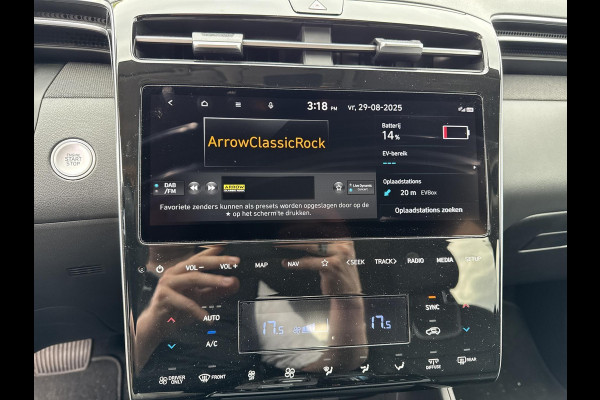 Hyundai Tucson 1.6 T-GDI PHEV Premium 4WD | volleder | zwart dak | trekhaak