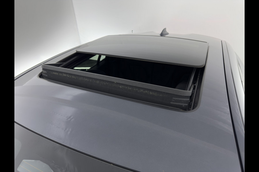 BMW X6 M50i High Executive M-Sportpack (INCL-BTW) Aut. *PANO | HEAD-UP | LASER-LIGHT | LUXURY-LEATHER | ADAPTIVE-CRUISE | SOFT-CLOSE | HARMAN/KARDON | BLIND-SPOT | MEMORY-PACK | BMW-INDIVIDUAL | HEATED-COMFORTSEATS | TOP-VIEW | CA