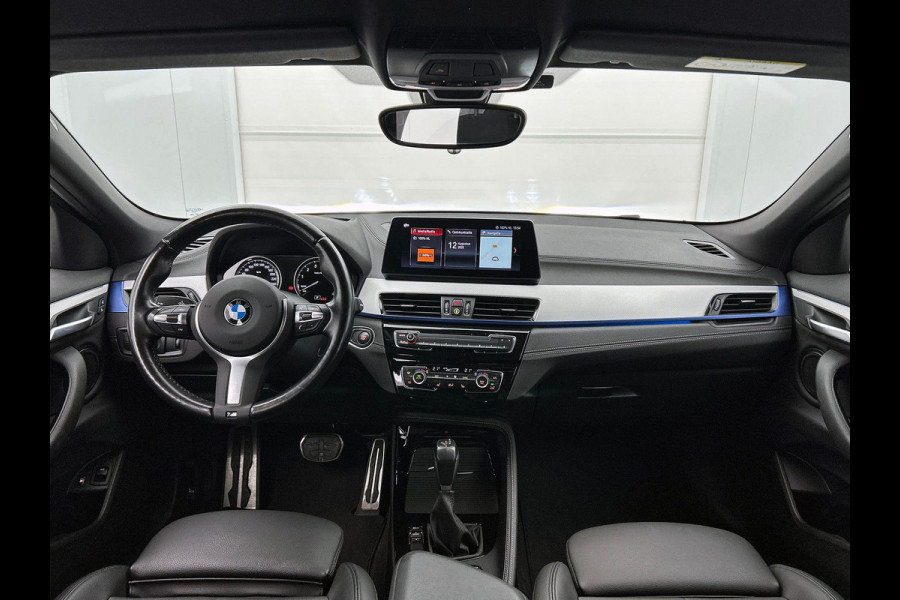 BMW X2 xDrive25e High Executive M-SPORT | LEER | EL-ACHTERKLEP