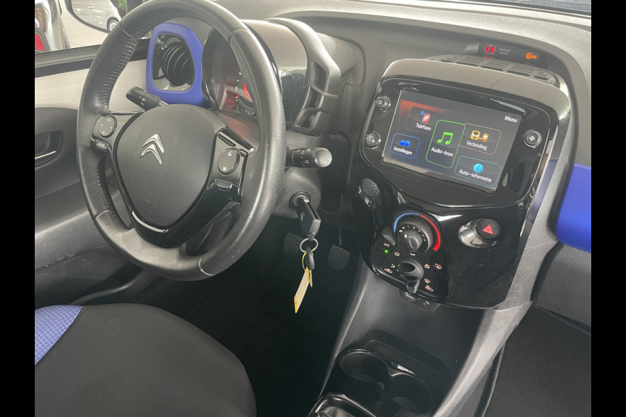 Citroën C1 1.0 VTi Shine Achteruitrijcamera - Airco - Lichtmetalen velgen - Radio - Stuur leder - Stuur multifunctioneel
