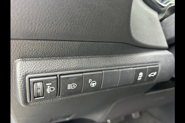 Toyota Corolla Touring Sports 1.8 Hybrid Executive Trekh NL-Auto Rijklaarprijs!