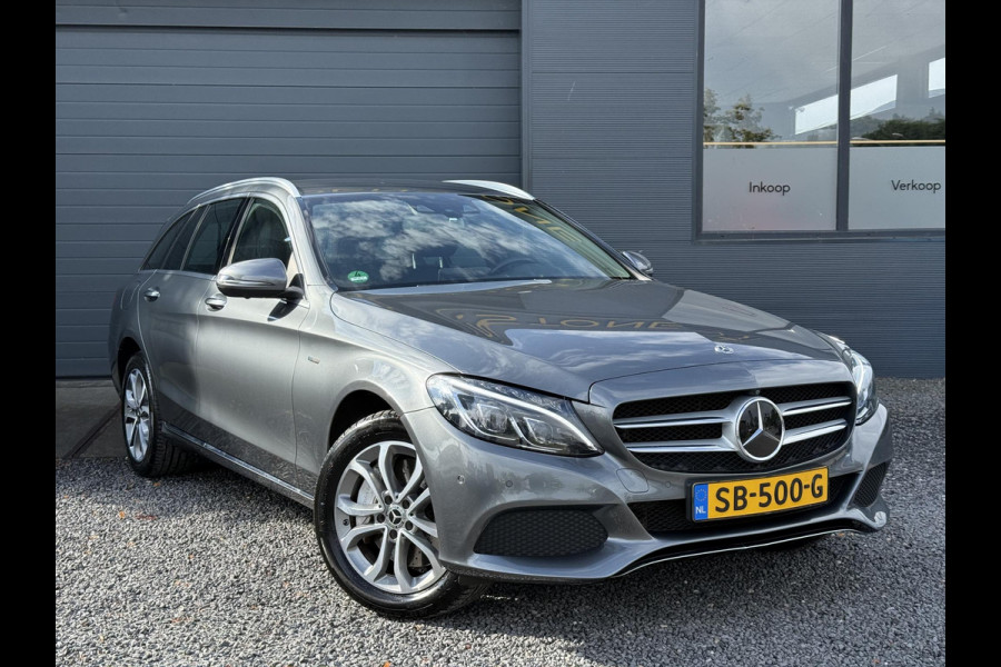 Mercedes-Benz C-Klasse Estate 350 e Premium Plus Leder,Navi,Trekhaak,Camera,Pdc V+A,280pk,Stoelverwarming,Lm velgen,N.A.P,Apk tot 04-2026