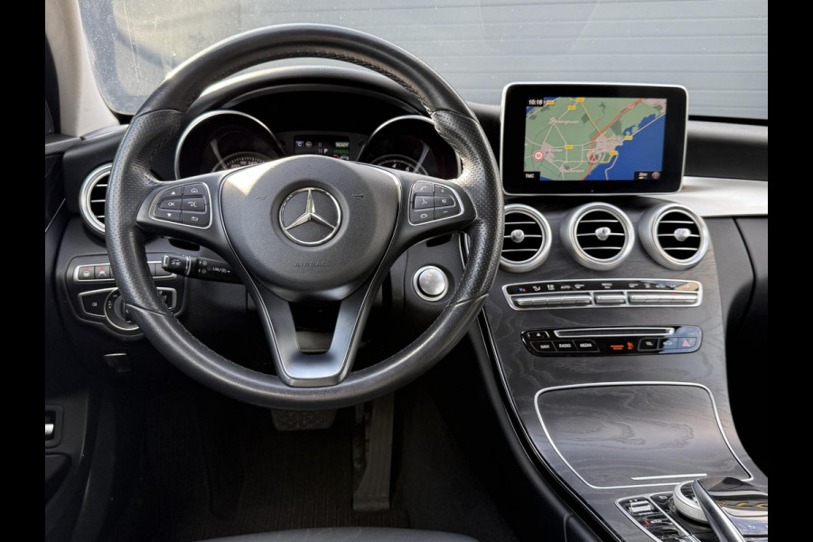 Mercedes-Benz C-Klasse Estate 350 e Premium Plus Leder,Navi,Trekhaak,Camera,Pdc V+A,280pk,Stoelverwarming,Lm velgen,N.A.P,Apk tot 04-2026