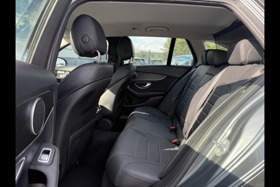Mercedes-Benz C-Klasse Estate 350 e Premium Plus Leder,Navi,Trekhaak,Camera,Pdc V+A,280pk,Stoelverwarming,Lm velgen,N.A.P,Apk tot 04-2026