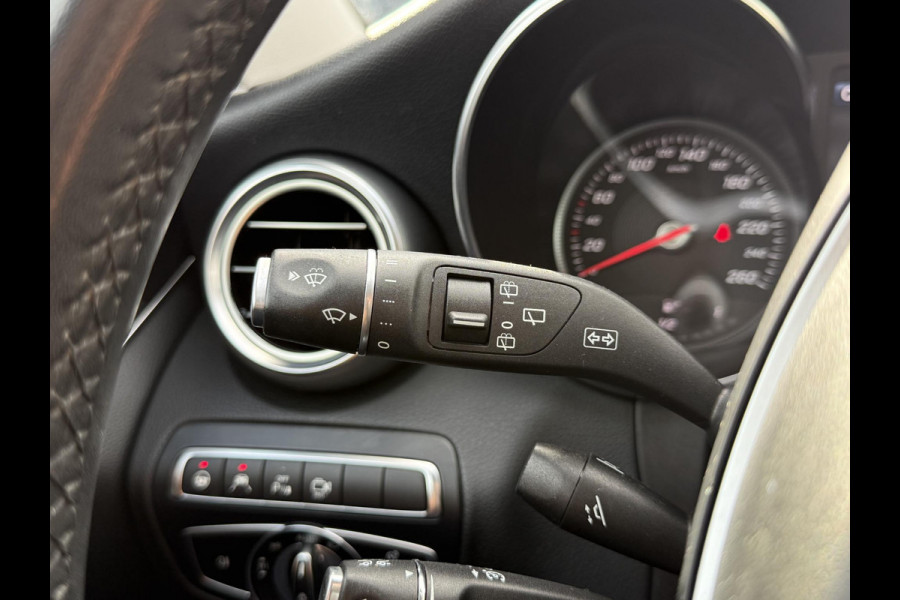 Mercedes-Benz C-Klasse Estate 350 e Premium Plus Leder,Navi,Trekhaak,Camera,Pdc V+A,280pk,Stoelverwarming,Lm velgen,N.A.P,Apk tot 04-2026