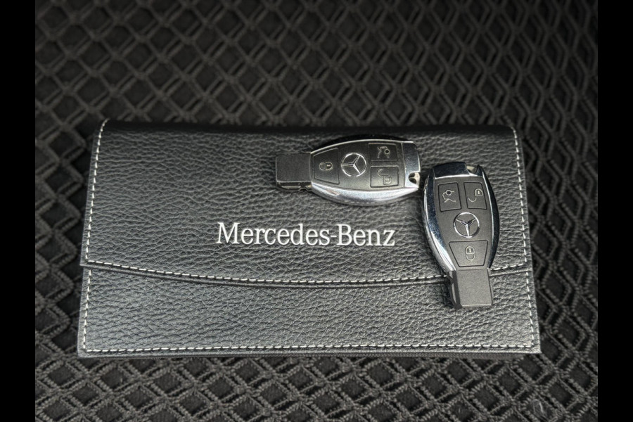 Mercedes-Benz C-Klasse Estate 350 e Premium Plus Leder,Navi,Trekhaak,Camera,Pdc V+A,280pk,Stoelverwarming,Lm velgen,N.A.P,Apk tot 04-2026