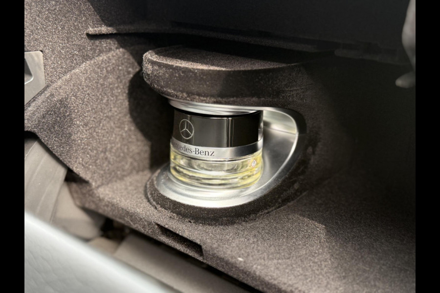Mercedes-Benz C-Klasse Estate 350 e Premium Plus Leder,Navi,Trekhaak,Camera,Pdc V+A,280pk,Stoelverwarming,Lm velgen,N.A.P,Apk tot 04-2026