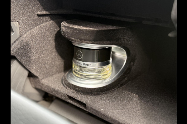 Mercedes-Benz C-Klasse Estate 350 e Premium Plus Leder,Navi,Trekhaak,Camera,Pdc V+A,280pk,Stoelverwarming,Lm velgen,N.A.P,Apk tot 04-2026