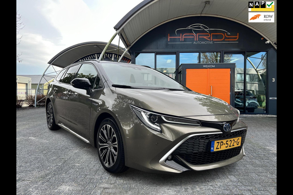 Toyota Corolla Touring Sports 1.8 Hybrid Executive Trekh NL-Auto Rijklaarprijs! Toyota Corolla Touring Sports 1.8 Hybrid Executive Trekh NL-Auto Rijklaarprijs!