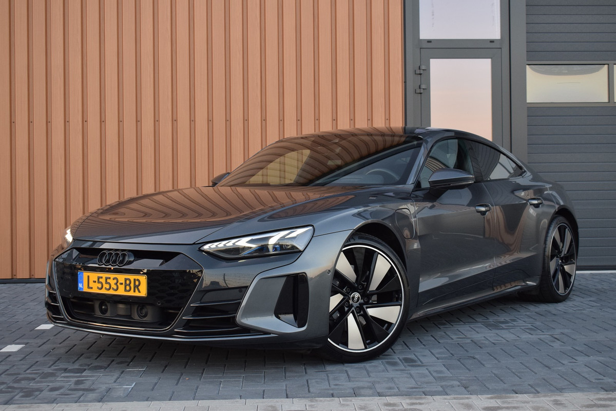 Audi e-tron GT edition 93 kWh | 4-wielbesturing | Leer | B&O | Head-Up Audi e-tron GT edition 93 kWh | 4-wielbesturing | Leer | B&O | Head-Up