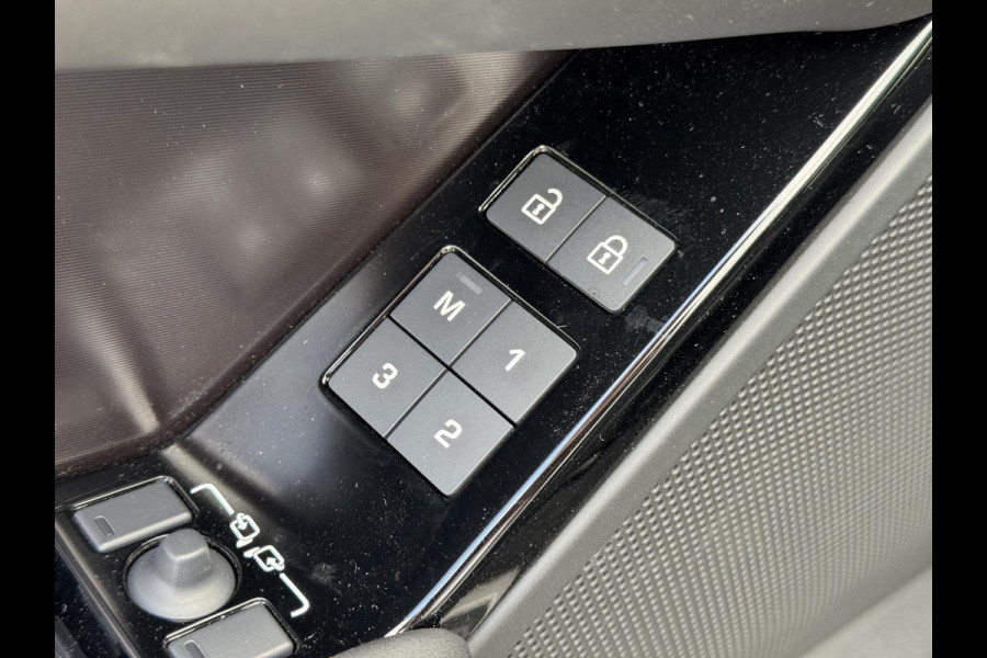 Land Rover Range Rover Velar P400e AWD Dynamic SE PHEV