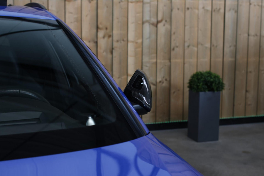 Audi RS6 Performance 4.0 TFSI Quattro *Pano*Akra*B&O*Keramisch*Carbon*Soft-Close*