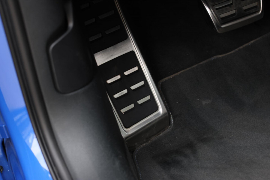 Audi RS6 Performance 4.0 TFSI Quattro *Pano*Akra*B&O*Keramisch*Carbon*Soft-Close*