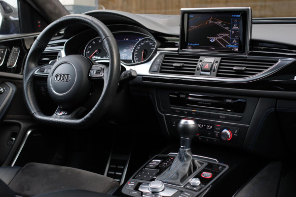 Audi RS6 Performance 4.0 TFSI Quattro *Pano*Akra*B&O*Keramisch*Carbon*Soft-Close*