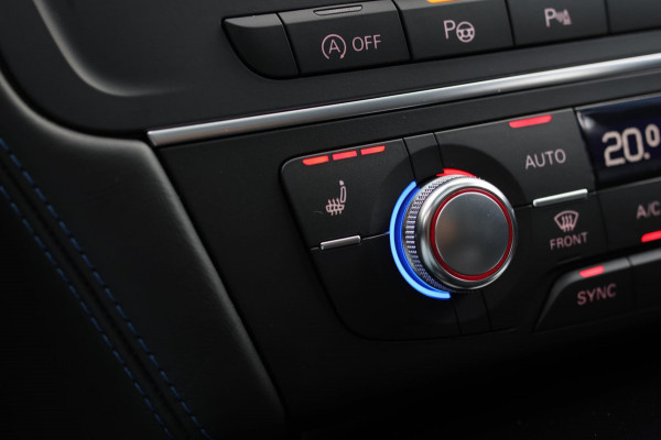 Audi RS6 Performance 4.0 TFSI Quattro *Pano*Akra*B&O*Keramisch*Carbon*Soft-Close*