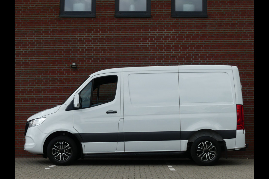 Mercedes-Benz Sprinter 215 CDI L1H1 Camera/Leer/Trekhaak/Airco/Navigatie