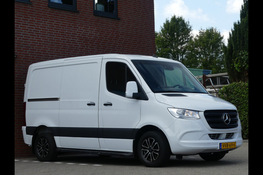 Mercedes-Benz Sprinter 215 CDI L1H1 Camera/Leer/Trekhaak/Airco/Navigatie