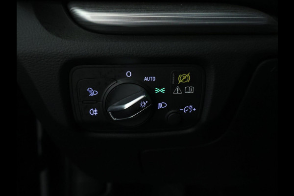 Audi A3 Sportback 1.0 TFSI Sport Lease Edition | Sportstoelen | PDC | NAV | LM 17''