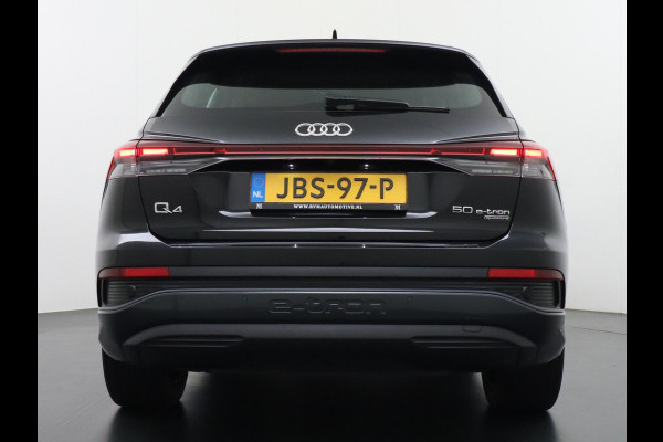 Audi Q4 e-tron 50 quattro Launch edition Advanced 77 kWh VAN: 42.900,- VOOR: 38.877,- UW HERFSTVOORDEEL: 4.023,-  ADAPTIEVE CRUISE CONTROL | LEDEREN BEKLEDING | STOELVERWARMING | ELEKTRISCHE ACHTERKLEP | CAMERA | RIJKLAAR MET 12 MAANDEN BOVAG GARANTIE
