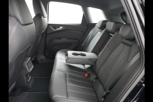 Audi Q4 e-tron 50 quattro Launch edition Advanced 77 kWh VAN: 42.900,- VOOR: 38.877,- UW HERFSTVOORDEEL: 4.023,-  ADAPTIEVE CRUISE CONTROL | LEDEREN BEKLEDING | STOELVERWARMING | ELEKTRISCHE ACHTERKLEP | CAMERA | RIJKLAAR MET 12 MAANDEN BOVAG GARANTIE