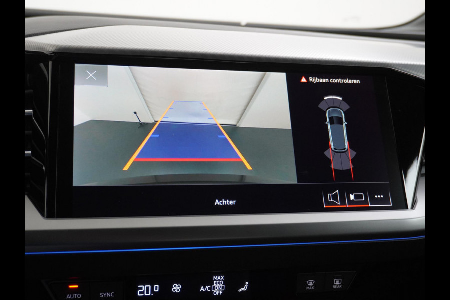 Audi Q4 e-tron 50 quattro Launch edition Advanced 77 kWh VAN: 42.900,- VOOR: 38.877,- UW HERFSTVOORDEEL: 4.023,-  ADAPTIEVE CRUISE CONTROL | LEDEREN BEKLEDING | STOELVERWARMING | ELEKTRISCHE ACHTERKLEP | CAMERA | RIJKLAAR MET 12 MAANDEN BOVAG GARANTIE